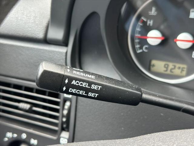 2007 Chrysler Crossfire Base