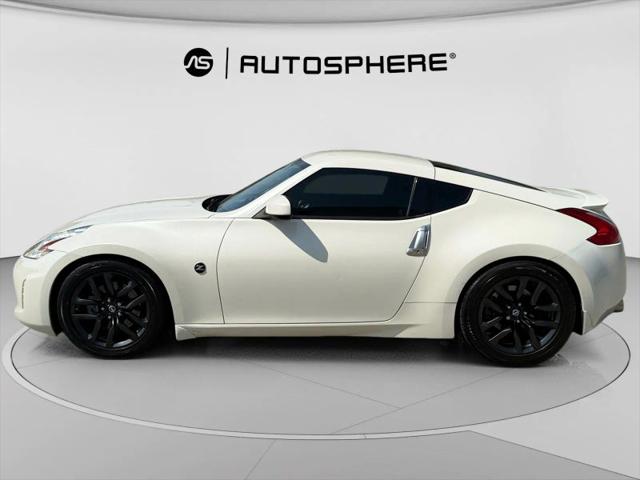 2016 Nissan 370Z Base