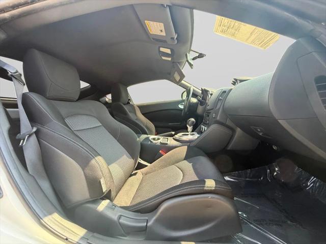 2016 Nissan 370Z Base