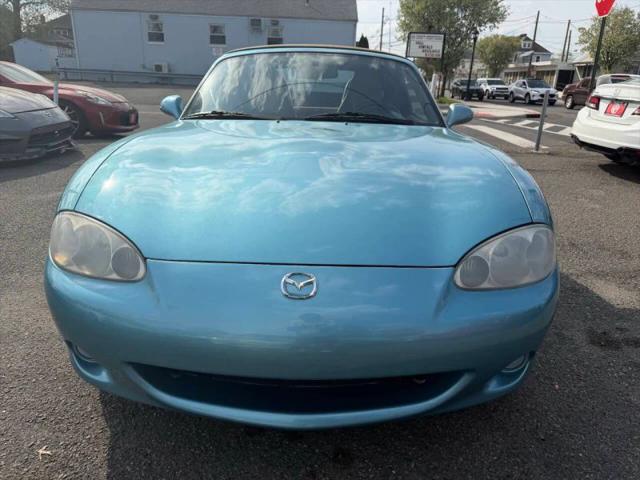 2002 Mazda MX-5 LS