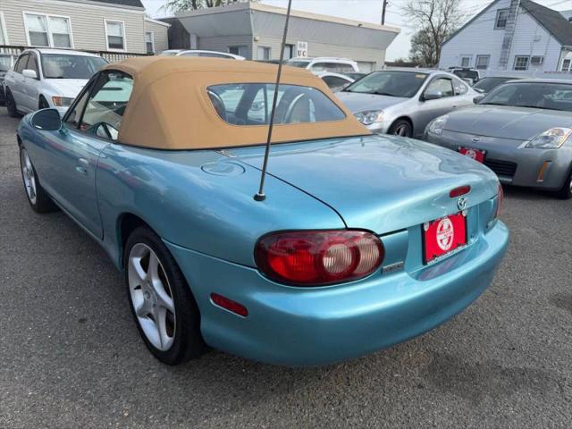 2002 Mazda MX-5 LS