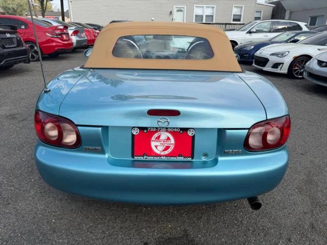 2002 Mazda MX-5 LS