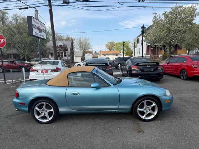 2002 Mazda MX-5 LS