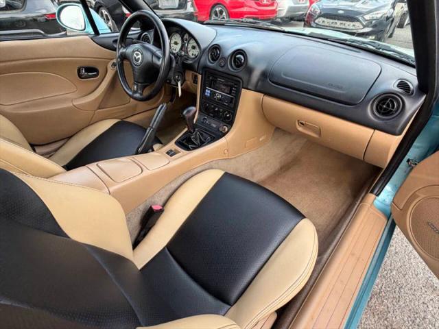 2002 Mazda MX-5 LS