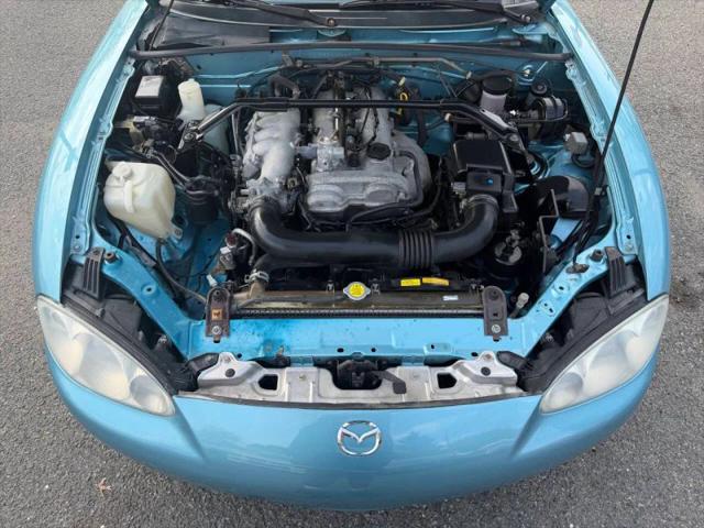 2002 Mazda MX-5 LS