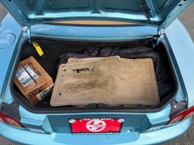 2002 Mazda MX-5 LS