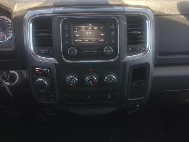 2024 Ram 1500 Classic Warlock Crew Cab 4x4 5'7" Box