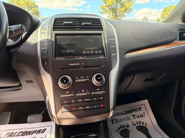 2015 Lincoln MKC Base