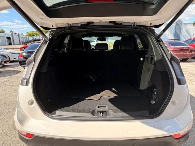 2015 Lincoln MKC Base