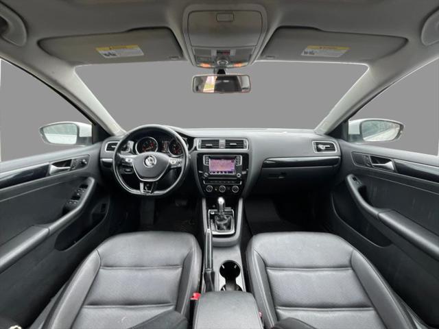 2017 Volkswagen Jetta 1.8T SEL