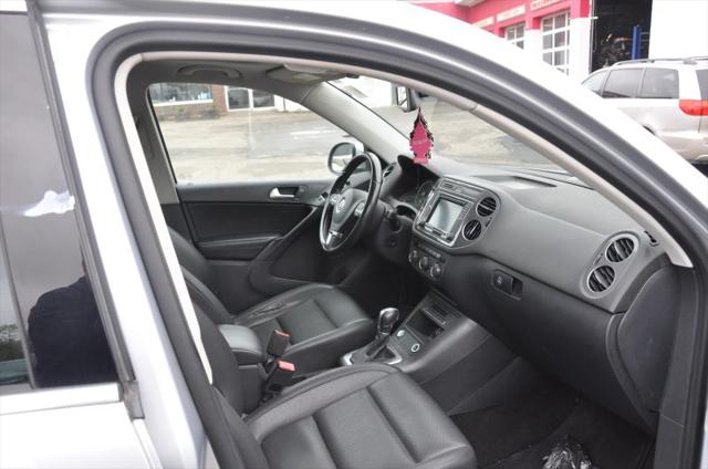 2017 Volkswagen Tiguan 2.0T Wolfsburg Edition
