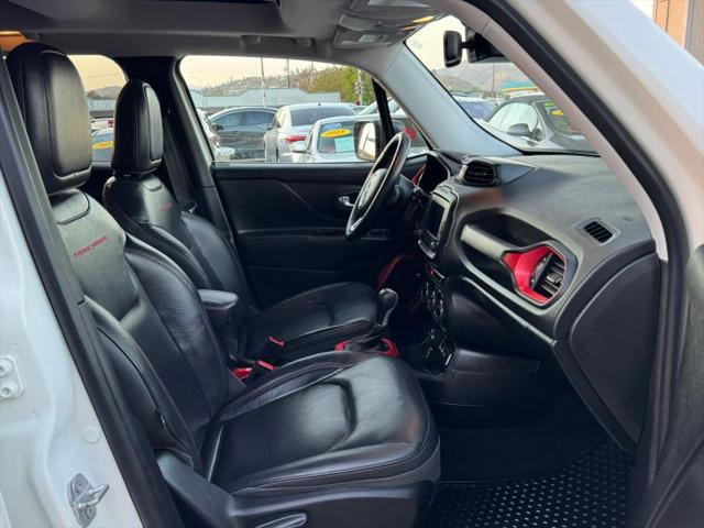 2017 Jeep Renegade Trailhawk 4x4