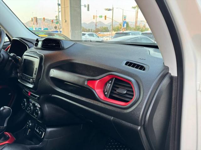 2017 Jeep Renegade Trailhawk 4x4