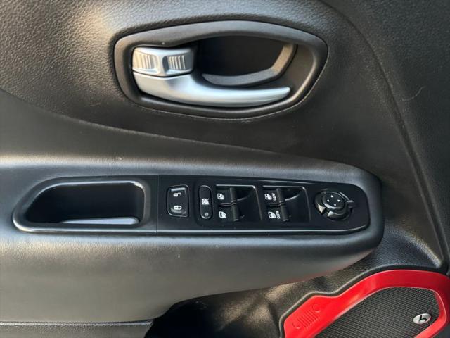 2017 Jeep Renegade Trailhawk 4x4