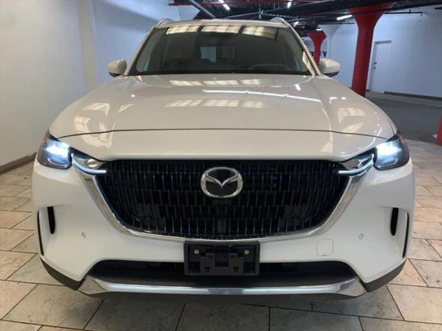 2024 Mazda X-90 Premium
