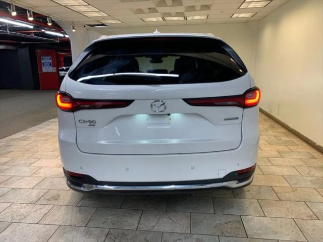 2024 Mazda X-90 Premium