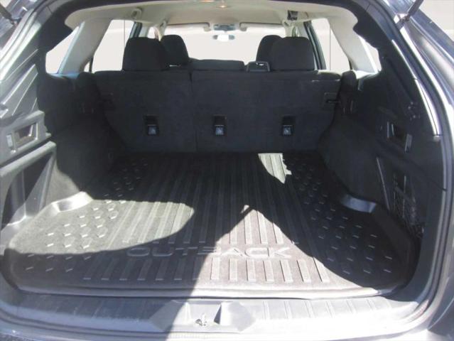 2022 Subaru Outback Base