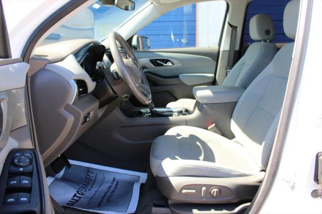 2020 Chevrolet Traverse AWD LT Cloth