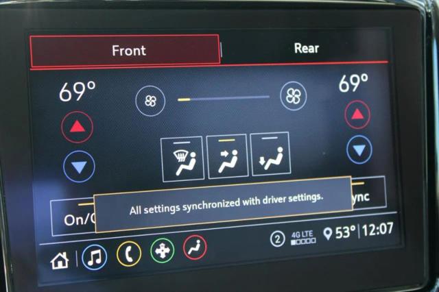 2020 Chevrolet Traverse AWD LT Cloth