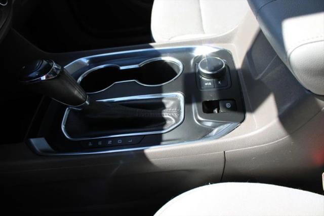 2020 Chevrolet Traverse AWD LT Cloth