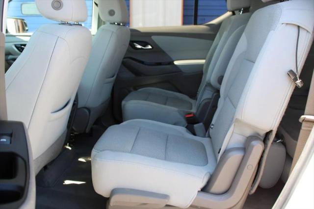 2020 Chevrolet Traverse AWD LT Cloth