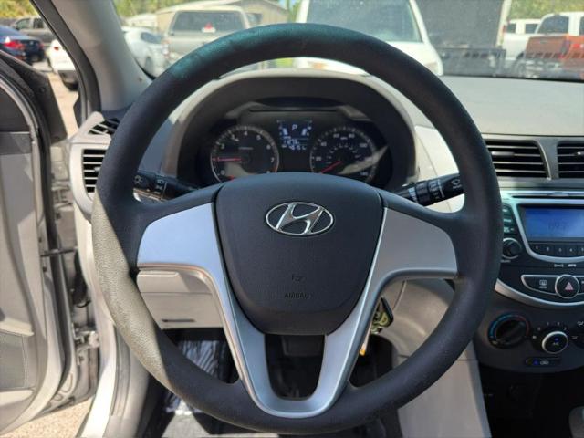 2012 Hyundai Accent GLS