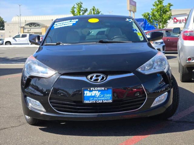 2013 Hyundai Veloster Base w/Gray
