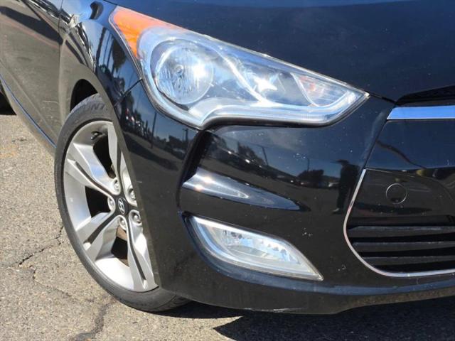2013 Hyundai Veloster Base w/Gray