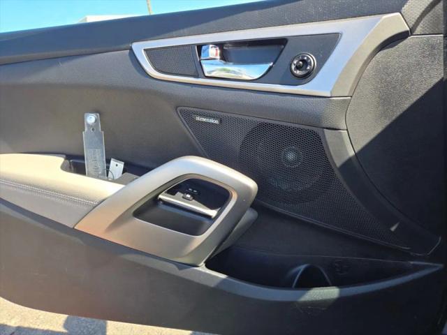 2013 Hyundai Veloster Base w/Gray