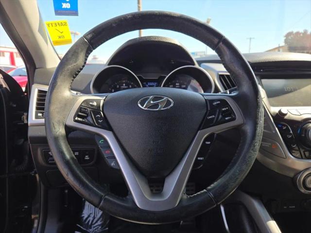 2013 Hyundai Veloster Base w/Gray