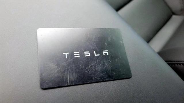 2025 Tesla Model 3 Long Range Rear-Wheel Drive