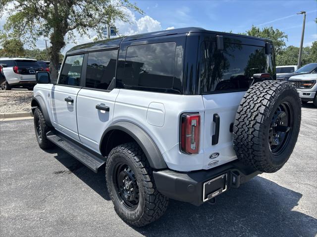 2026 Ford Bronco Outer Banks 4 Door 4x4