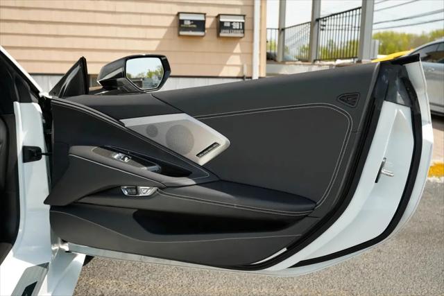2020 Chevrolet Corvette Stingray RWD Coupe 2LT