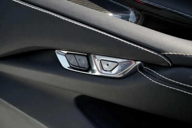 2020 Chevrolet Corvette Stingray RWD Coupe 2LT