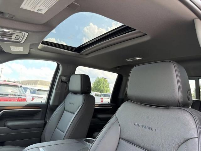 2026 GMC Sierra 2500HD Crew Cab, Standard Bed, Denali, 4WD