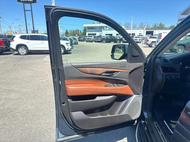 2020 Cadillac Escalade 4WD Luxury