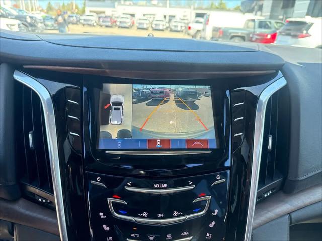 2020 Cadillac Escalade 4WD Luxury