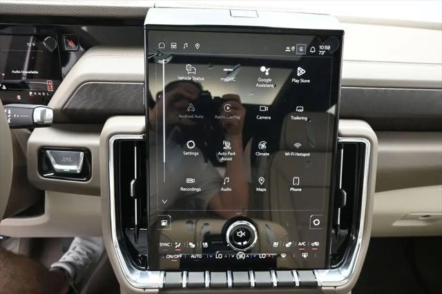 2026 GMC Yukon XL 4WD Denali