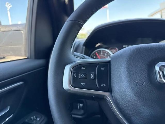 2025 Ram 1500 Big Horn Crew Cab 4x2 5'7" Box