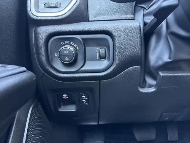 2025 Ram 1500 Big Horn Crew Cab 4x2 5'7" Box