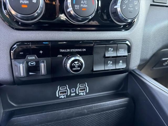 2025 Ram 1500 Big Horn Crew Cab 4x2 5'7" Box