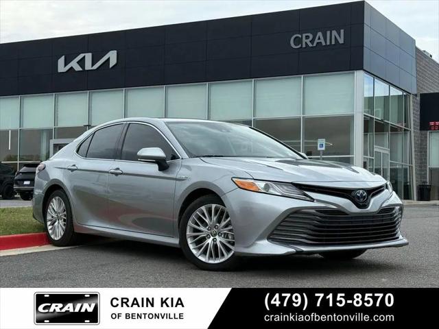 2020 Toyota Camry XLE Hybrid for sale in Bentonville, AR