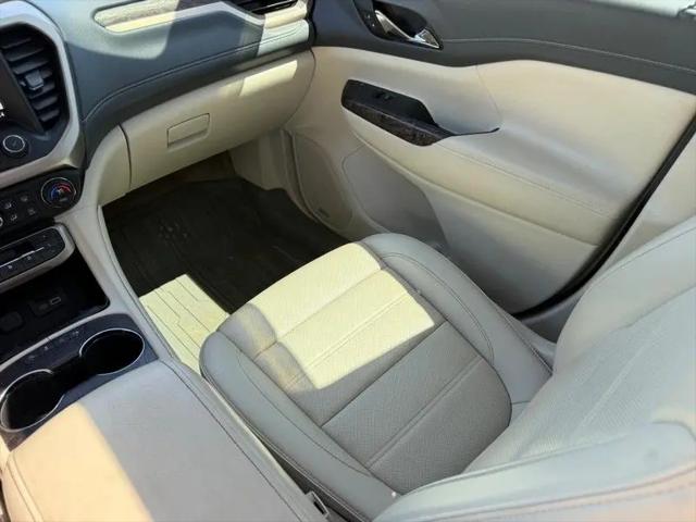 2021 GMC Acadia AWD Denali