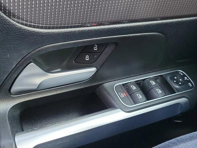 2022 Mercedes-Benz GLB GLB 250