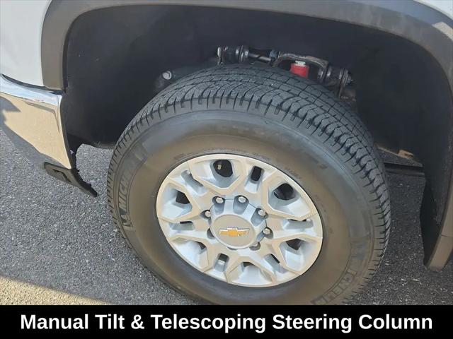 2024 Chevrolet Silverado 2500HD 4WD Crew Cab Standard Bed LT