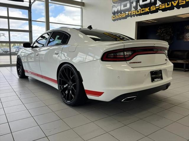 2015 Dodge Charger Road/Track