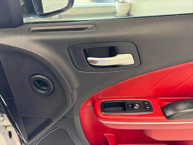 2015 Dodge Charger Road/Track