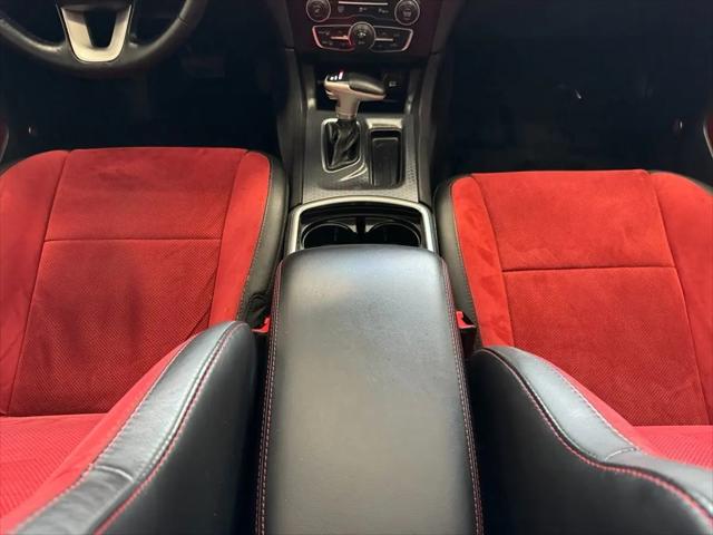 2015 Dodge Charger Road/Track