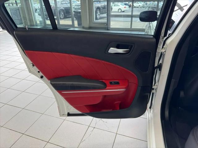 2015 Dodge Charger Road/Track