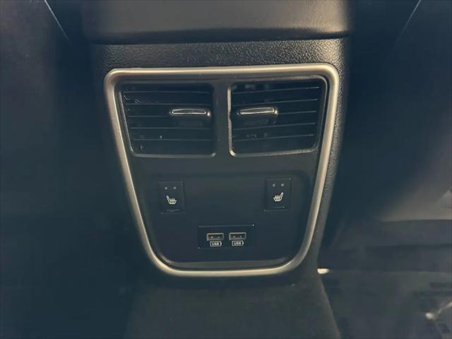2015 Dodge Charger Road/Track